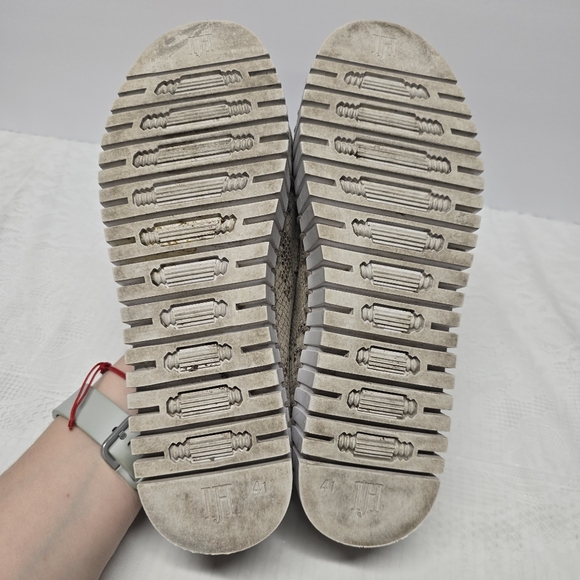 Ilse Jacobsen Hornbaek Wheat Gold Snakeskin Embossed Platform Shoes Loafers 10.5 - Picture 8 of 11